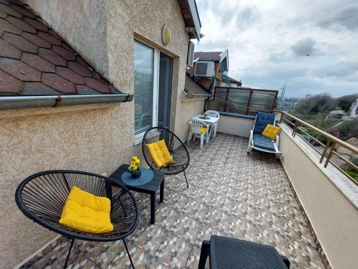 Апартамент Одесос Varna Extérieur photo
